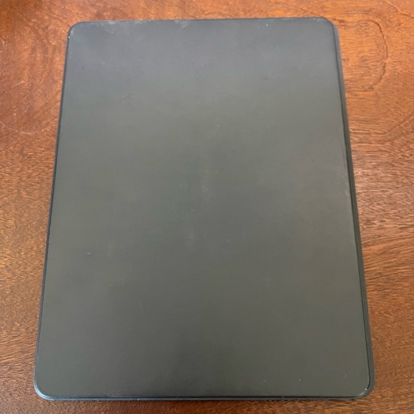 A2039 3rd Generation Smart Keyboard Folio for iPad Pro 12.9-inch - Picture 5 of 5